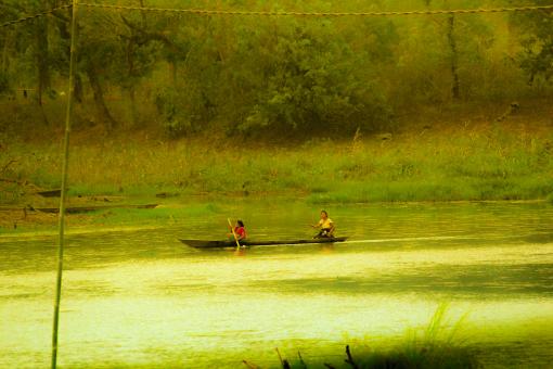Free Stock Photo of Canoe in the River