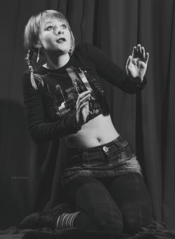 Free Stock Photo of Girl Model Posing on Knees - Black and White