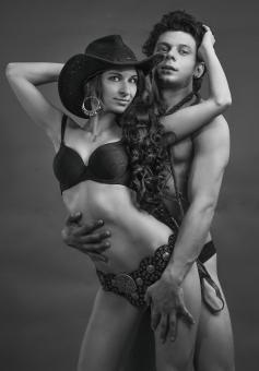 Free Stock Photo of Sexy Couple - Monochrome