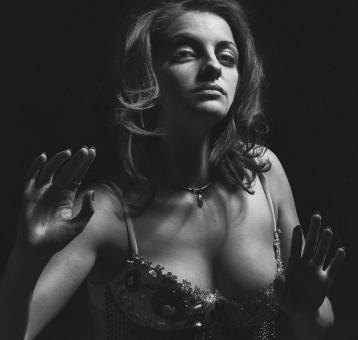 Free Stock Photo of Sexy Girl - Monochrome - Portrait