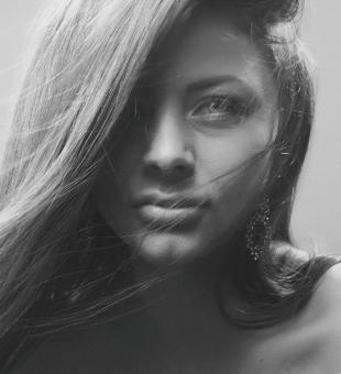 Free Stock Photo of Retro Girl Portrait in Monochrome