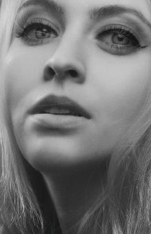 Free Stock Photo of Caucasian Girl - Monochrome Portrait