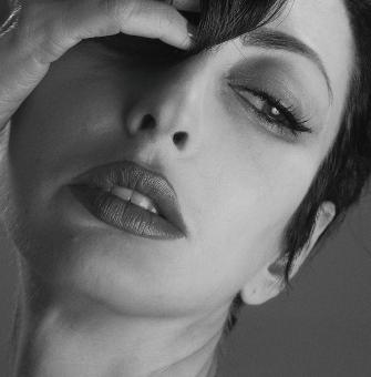 Free Stock Photo of Expressive Portrait - Female - Monochrome