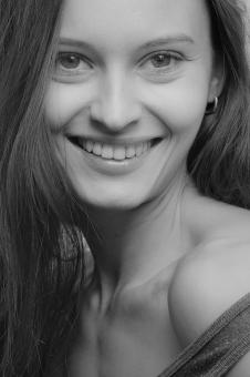 Free Stock Photo of Smiling woman 