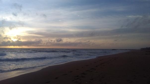 Free Stock Photo of Natural look of a sunset over the beach