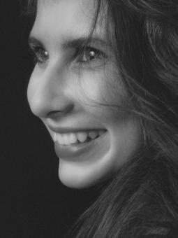 Free Stock Photo of Smiling woman