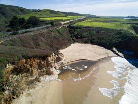 Free Stock Photo of Aerial Beach Photo