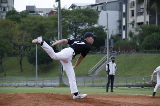 Free Stock Photo of 20211102 baseball game the pitcher
