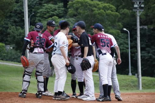 Free Stock Photo of 20211104 baseball game the cheering