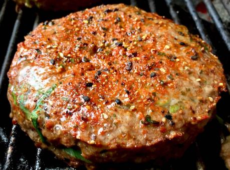 Free Stock Photo of Quarter pound beef patty 