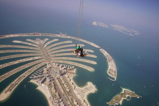 Free Stock Photo of SkyDive Dubai