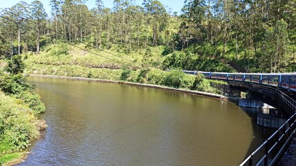 Free Stock Photo of Ella Train Ride | Sri Lanka