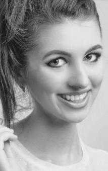 Free Stock Photo of Smiling woman