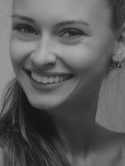 Free Stock Photo of Smiling woman