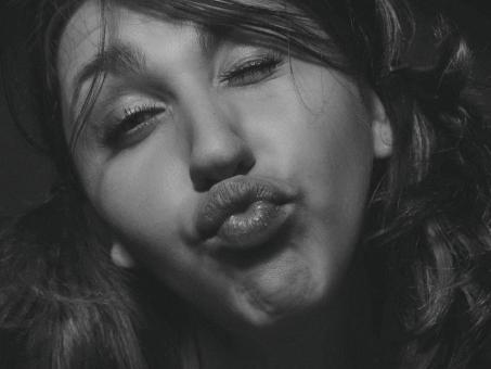 Free Stock Photo of Kissy face