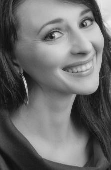 Free Stock Photo of Smiling woman