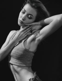 Free Stock Photo of Figure pose