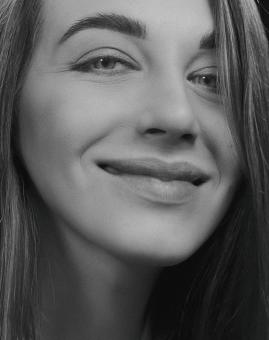 Free Stock Photo of Smiling woman