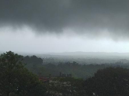 Free Stock Photo of Clouds ready to rain
