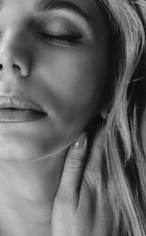 Free Stock Photo of Sensual woman