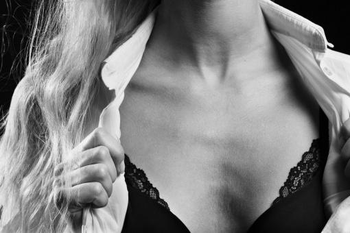Free Stock Photo of Female chest