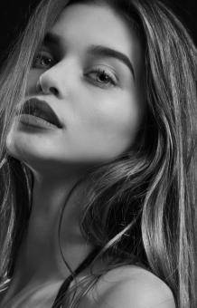 Free Stock Photo of Seductive woman