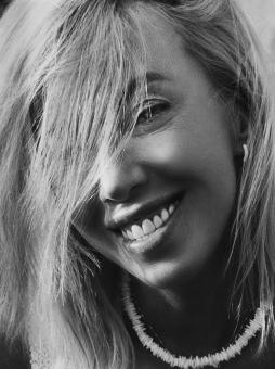 Free Stock Photo of Happy woman