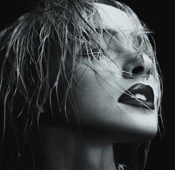 Free Stock Photo of Sensual woman