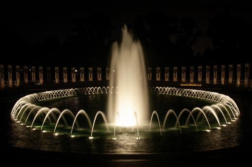 Free Stock Photo of Fountain city night