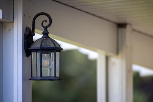 Free Stock Photo of Exterior light