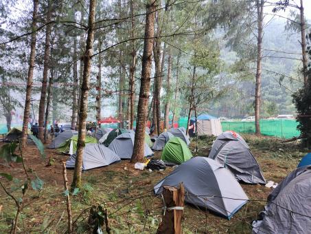 Free Stock Photo of Large camp site