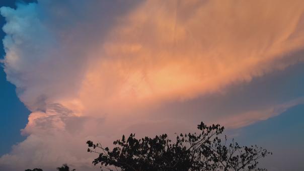 Free Stock Photo of Stunning Sunset Sky