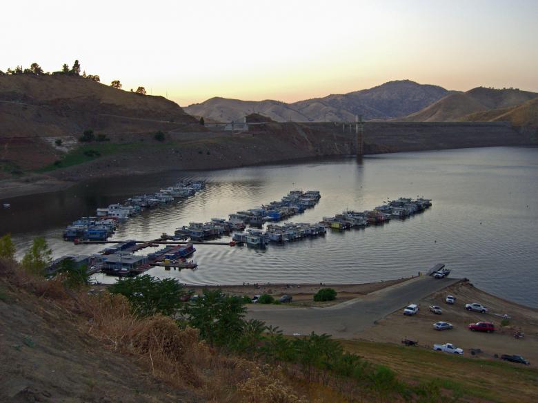 Free stock image of Lake Kaweah at Dusk created by j. l. johnson