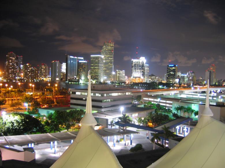 Free stock image of Evening in Miami created by angie deyannis