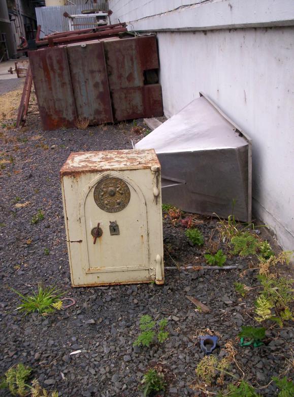 Free stock image of Discarded created by Peter Alexander Robb