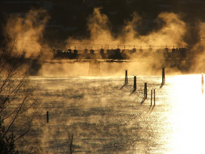 Free stock image of Bridge in the morning sun created by josefine hagen