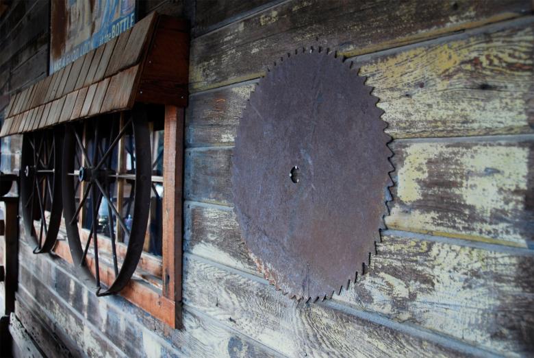 Free stock image of Saw Blade &amp; Wagon Wheel Windows created by j. l. johnson