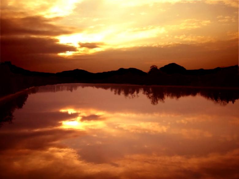 Free stock image of Sunset over Maritza created by todor todorov