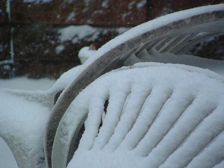 Free stock image of Snow on a Patio Chair created by daniel herring