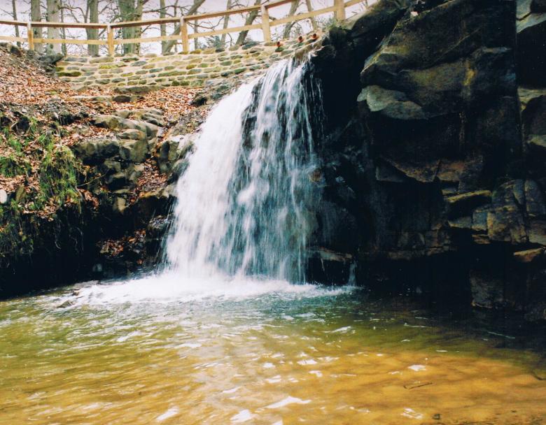 Free stock image of Rocky fall created by gavin hopps