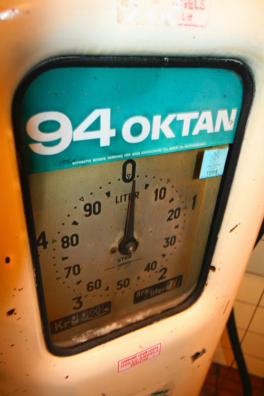 Free stock image of Gas Pump created by fabio grande
