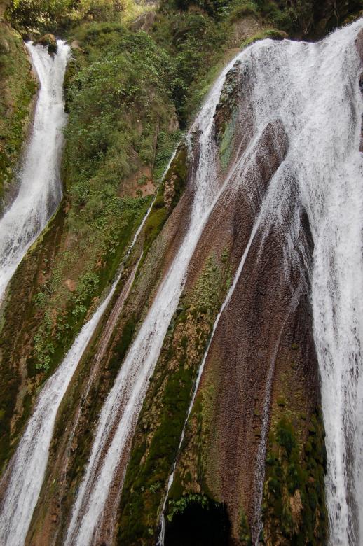 Free stock image of Kempty fall created by konark ashara