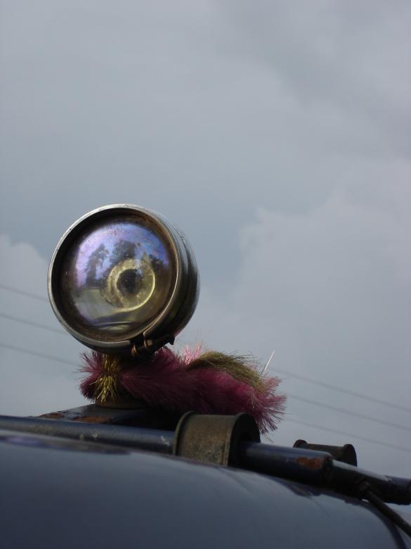 Free stock image of Waiting for the light created by saibal datta