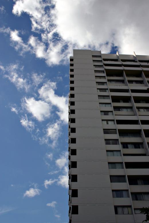 Free stock image of Building against a blue sky created by Bjorgvin