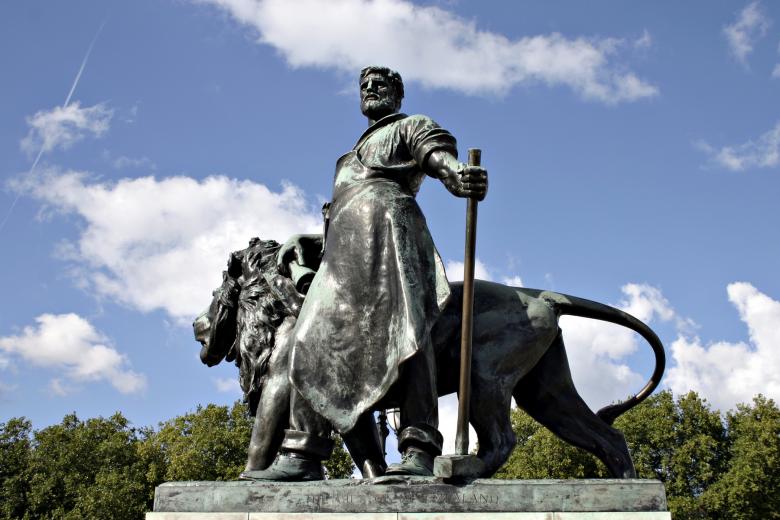 Free stock image of Sculpture outside Wesminster Palace created by Bjorgvin