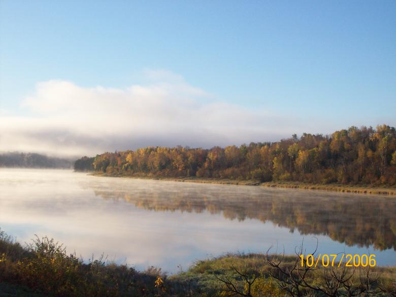 Free stock image of Fog layer on a River created by rashi gupta