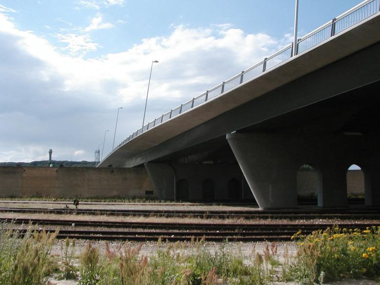 Free stock image of Railbridge in Aalborg, Denmark created by Bjorgvin