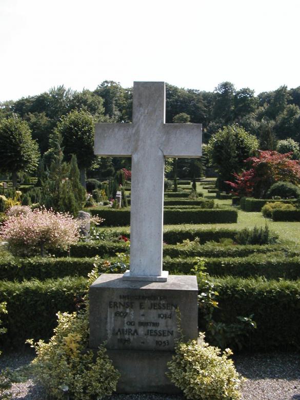 Free stock image of Tombstone Cross created by Bjorgvin