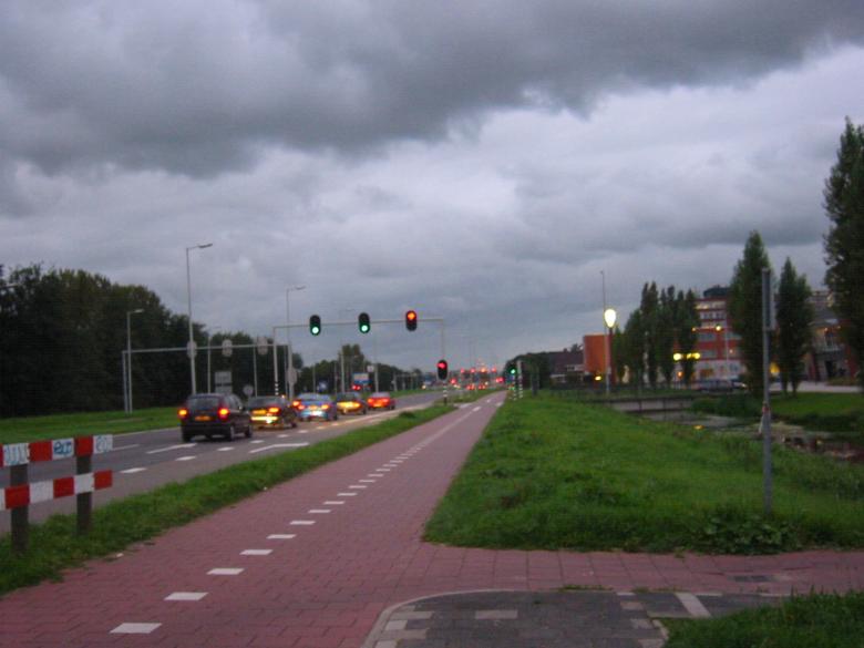 Free stock image of Traffic lights created by damien van holten