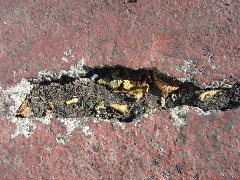 Free stock image of Cracked wall created by Bjorgvin